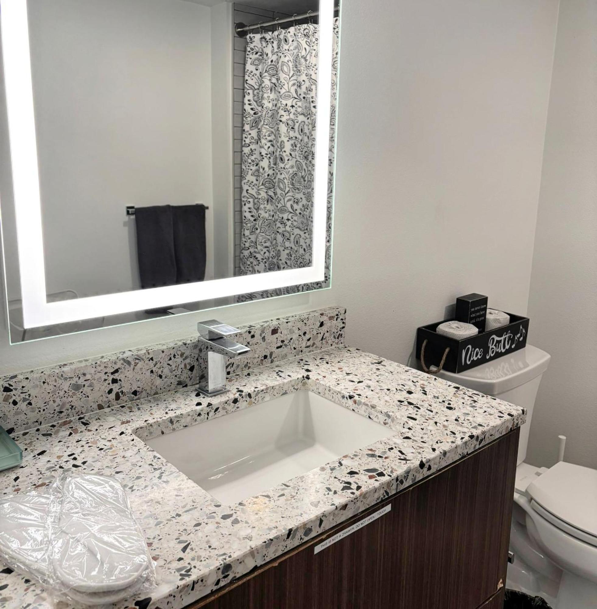 Stayspro - Gorgeous Hollywood Living Angeles Aparthotel *